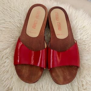Miu Miu Red Patent Leather/Wood Slides